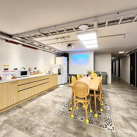 Just Live Hostel Taipeh Exterior foto